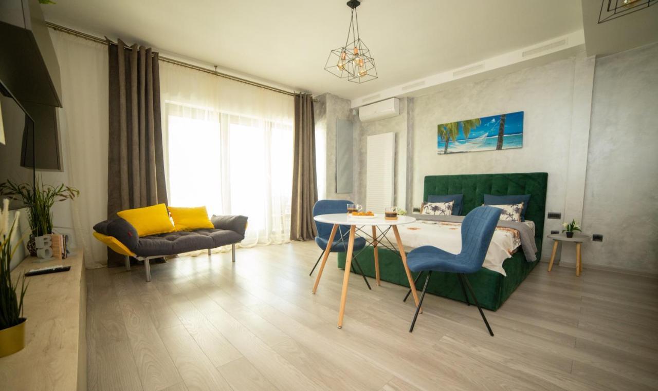 Studio 60 By The Beach Mamaia, Free Parking Casa Del Mar Apartment Exterior photo