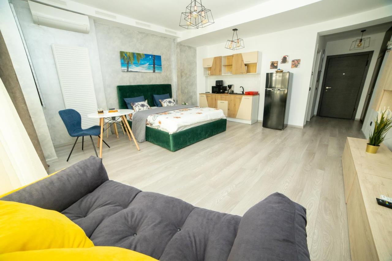 Studio 60 By The Beach Mamaia, Free Parking Casa Del Mar Apartment Exterior photo