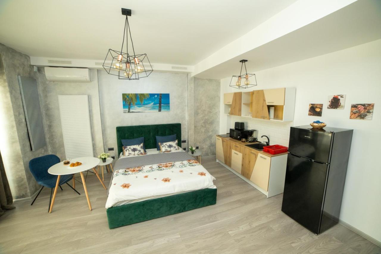 Studio 60 By The Beach Mamaia, Free Parking Casa Del Mar Apartment Exterior photo