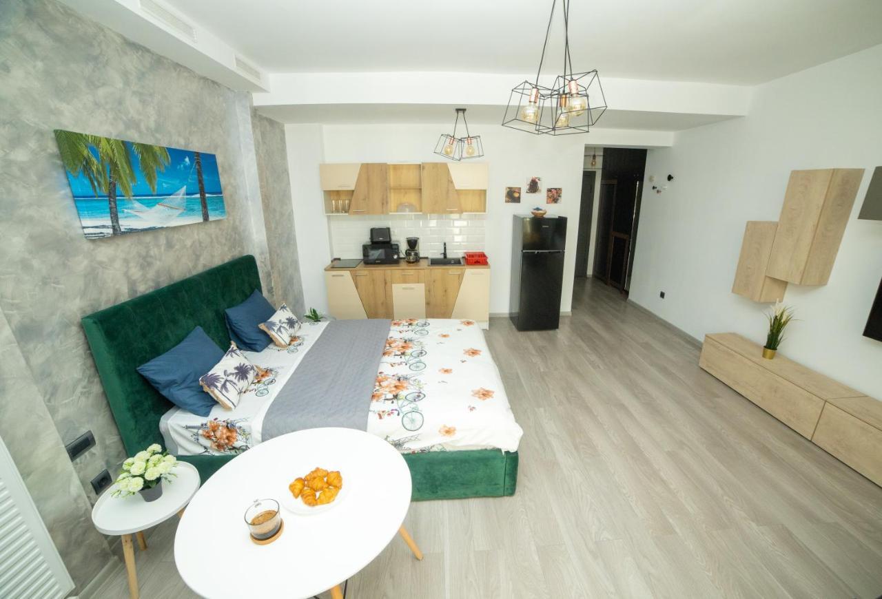 Studio 60 By The Beach Mamaia, Free Parking Casa Del Mar Apartment Exterior photo