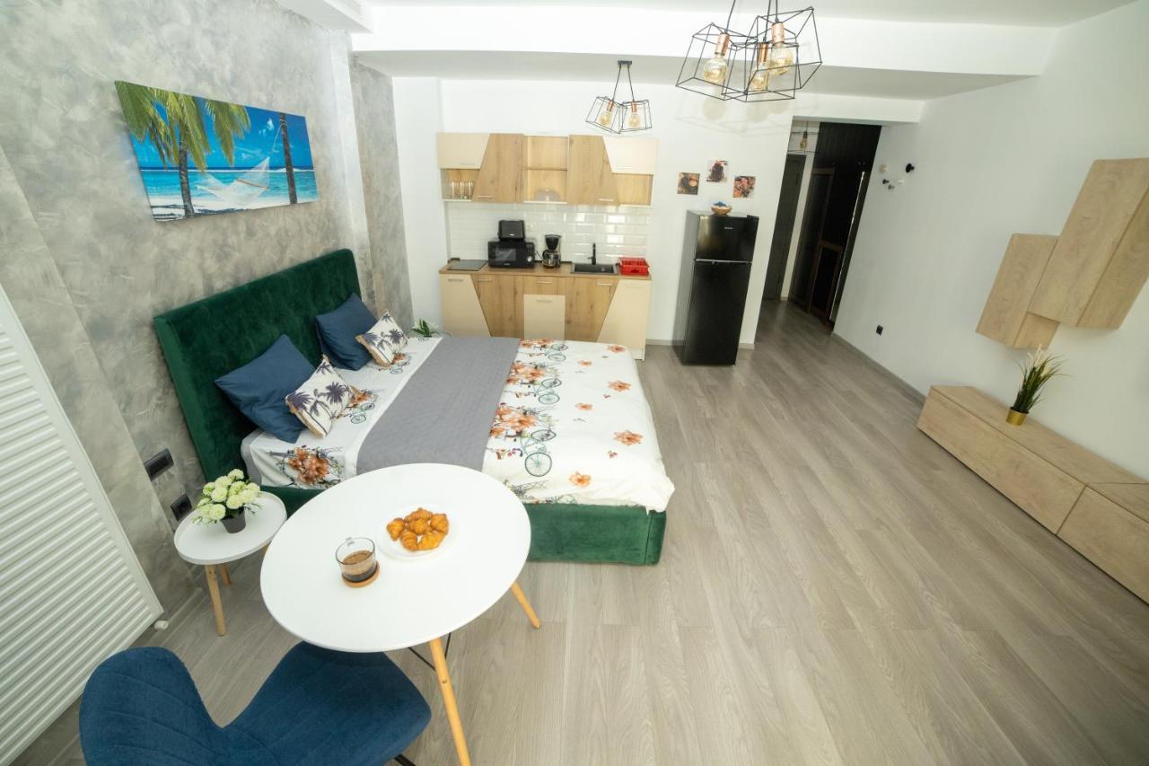 Studio 60 By The Beach Mamaia, Free Parking Casa Del Mar Apartment Exterior photo